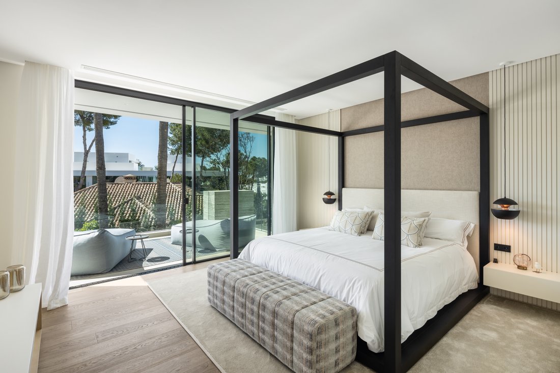 Villa in Puerto Banus, Marbella, Spain 3 - 15378909