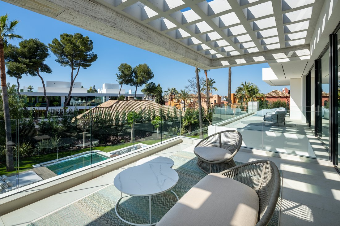 Villa in Puerto Banus, Marbella, Spain 5 - 15378909