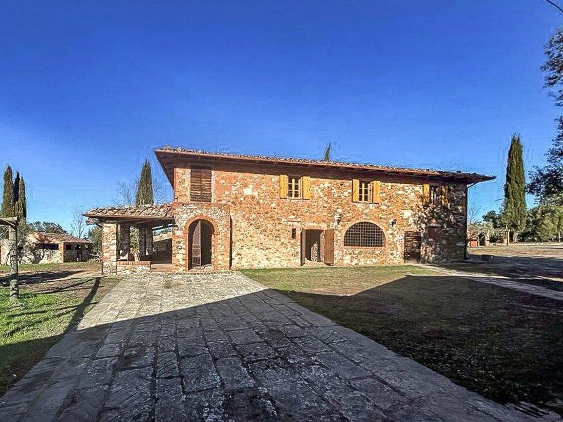 Villa in Asciano, Tuscany, Italy 1 - 13901549