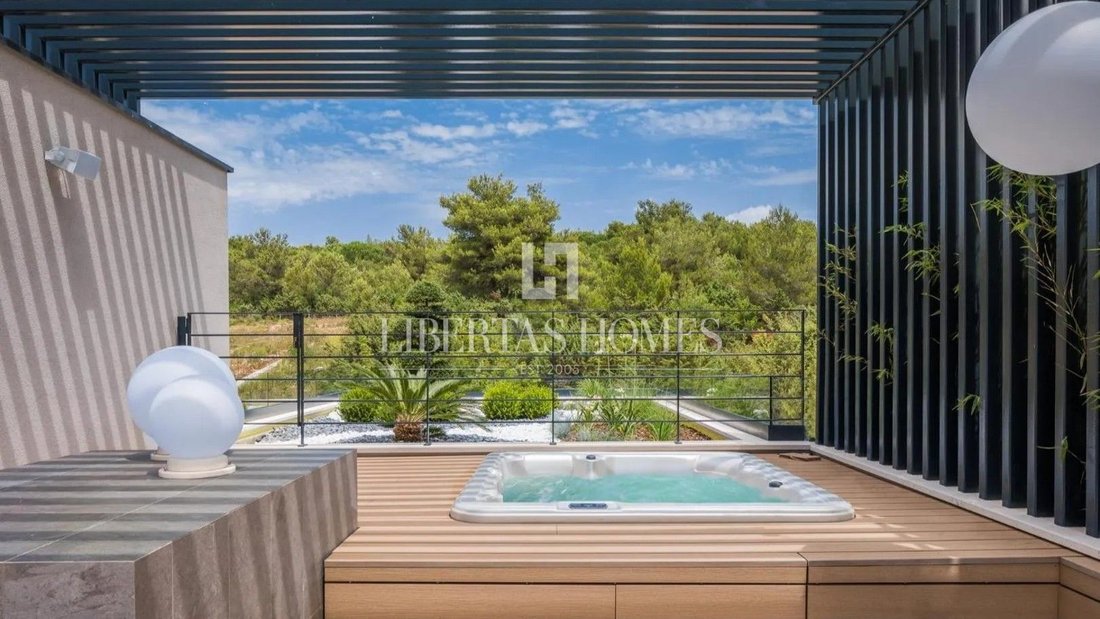 Villa in Zadar, Zadar County, Croatia 4 - 15379363