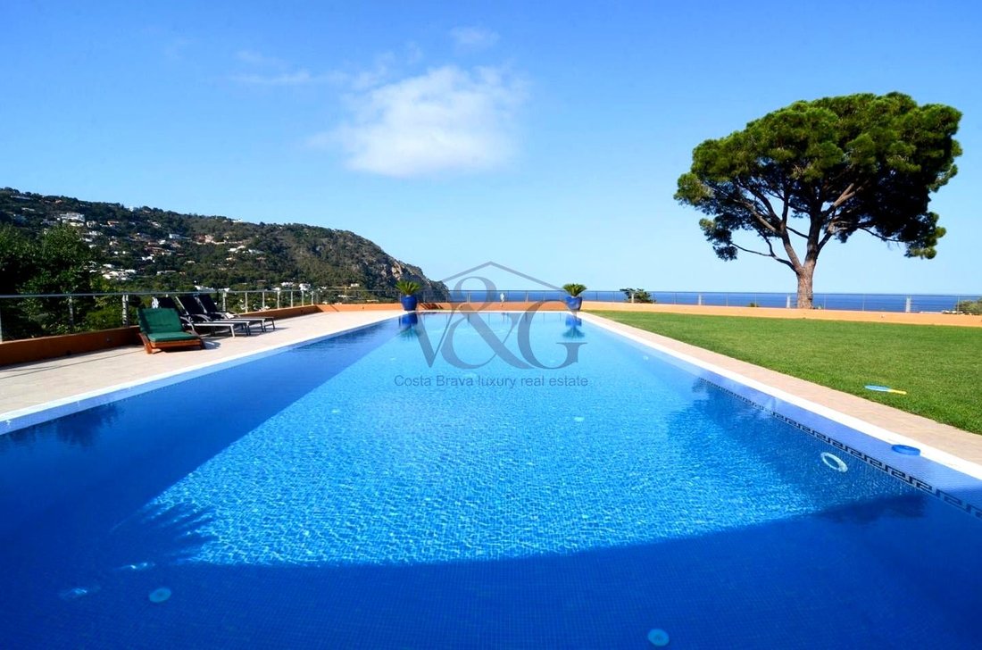 Villa in Begur, Catalonia, Spain 3 - 15379415