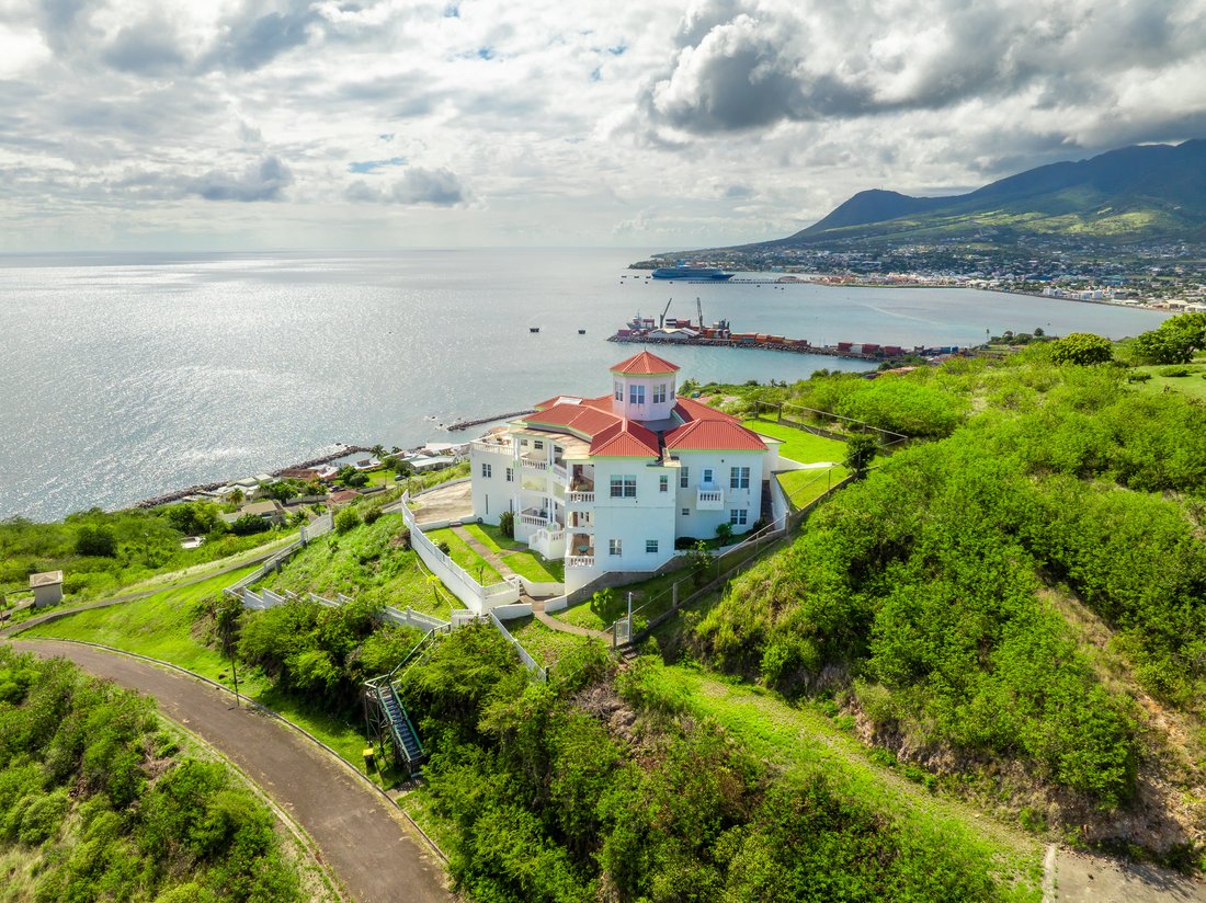 House in Basseterre, Saint Peter Basseterre Parish, Saint Kitts and Nevis 4 - 15380261