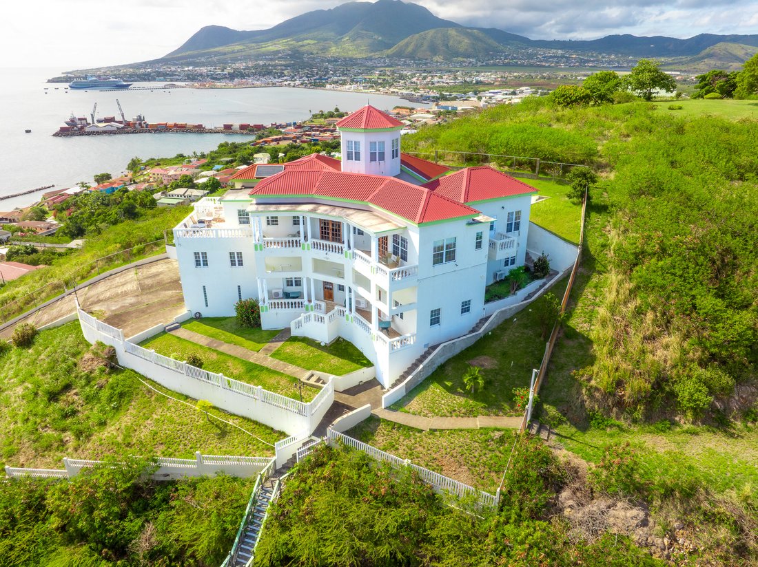 House in Basseterre, Saint Peter Basseterre Parish, Saint Kitts and Nevis 2 - 15380261