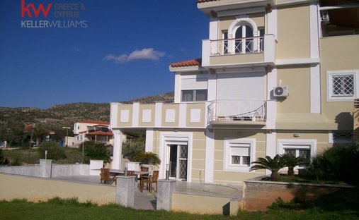 House in Palea Fokea, Attica, Greece 1