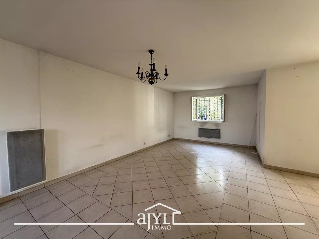 Villa in La Pounche-Les Aubagnens, Allauch, France 4 - 15379733