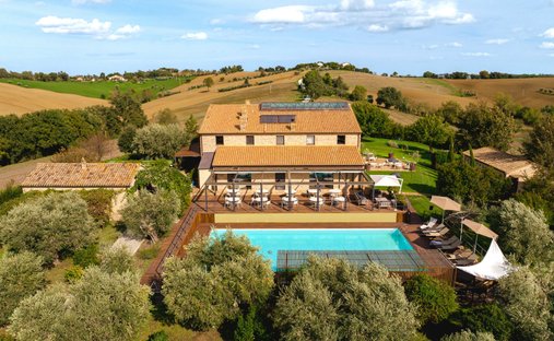 Landhaus in Borgo Pace - Stadio-Viertel, Senigallia, Italien 1