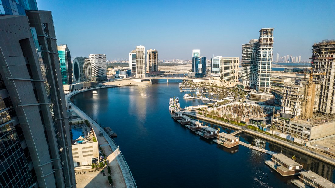 Villa in Dubai, Dubai, United Arab Emirates 1 - 15385901