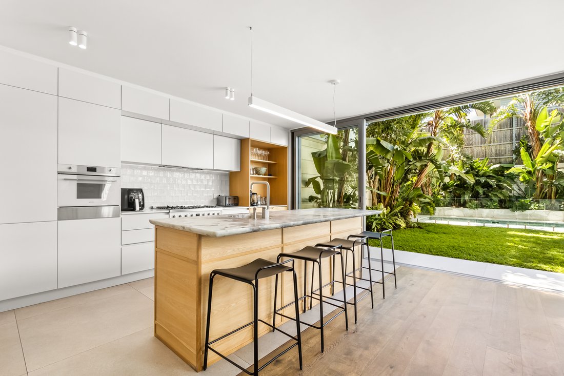 House in Fresnaye, Bakoven, Cape Town 4 - 15387799