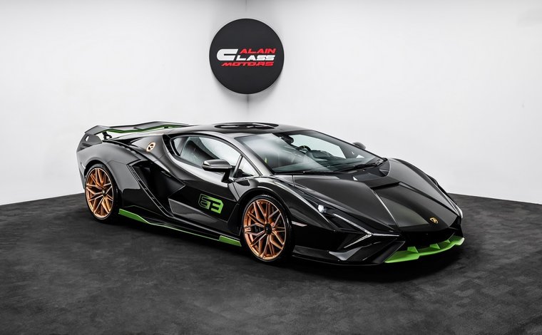 Lamborghini Aventador for sale | JamesEdition
