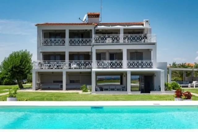 Estate in Nea Propontida, Macedonia and Thrace, Greece 2 - 15385768