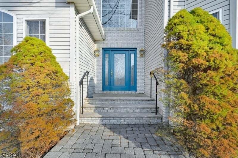 House in Sparta, New Jersey, United States 2 - 15386433