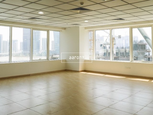 Dubai, Dubai, United Arab Emirates 5 - 15380566