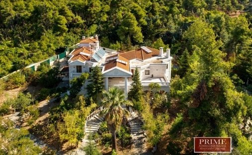 Villa in Dionysos, Attica, Greece 1