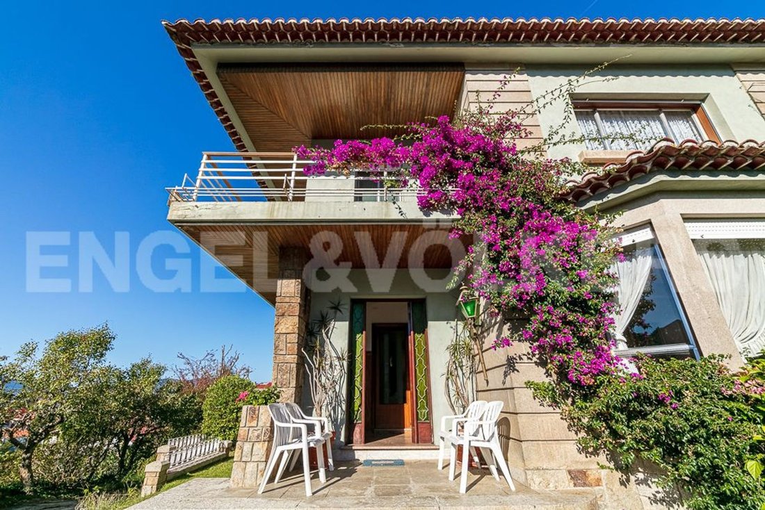 Villa in Vigo, Vigo, Spain 3 - 15383296