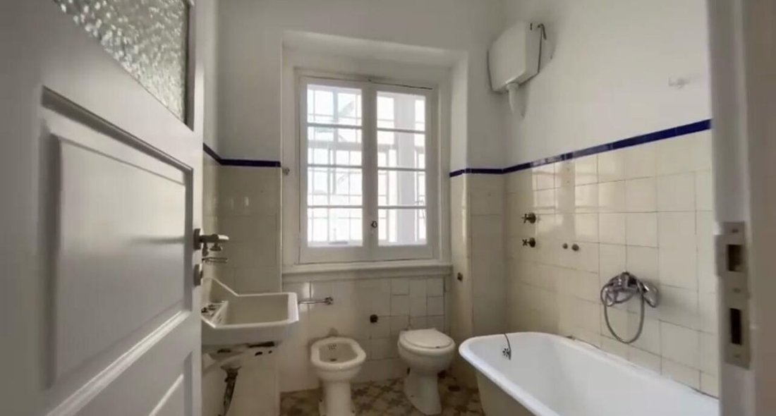 Apartment in Arroios, Lisbon, Portugal 2 - 15385982