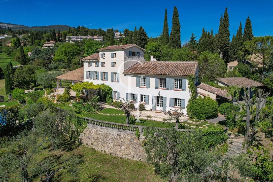 House in Grasse, Provence-Alpes-Côte d'Azur, France 2 - 15380856