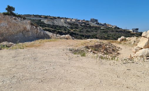 Terreno en Agios Tychon, Distrito de Limasol, Chipre 1