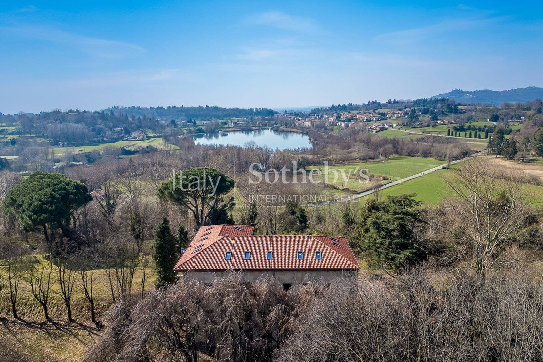 House in Merate, Lombardy, Italy 2 - 15385801