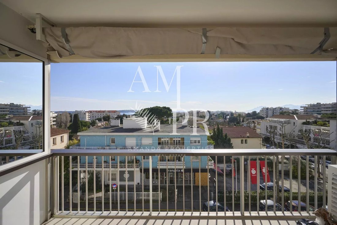 Apartment in La Source, Cannes, France 4 - 15380935