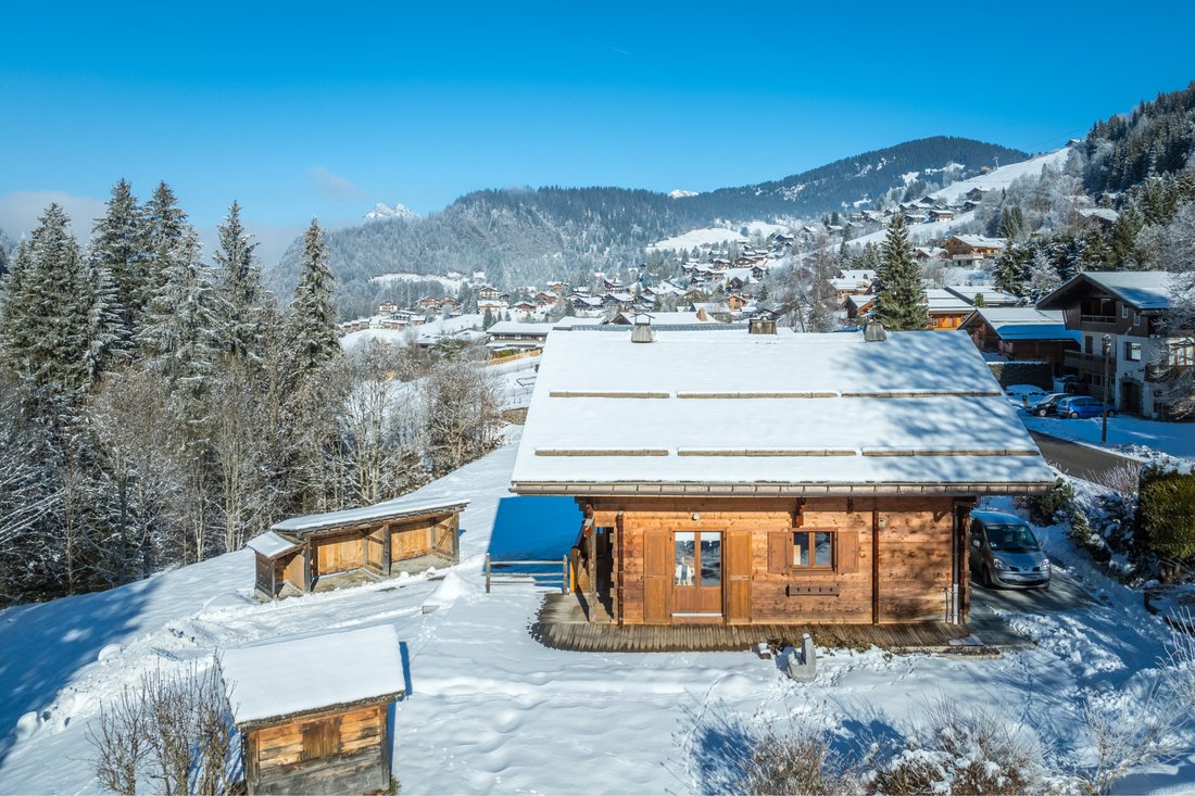 Chalet in La Clusaz, Auvergne-Rhône-Alpes, France 4 - 15383575