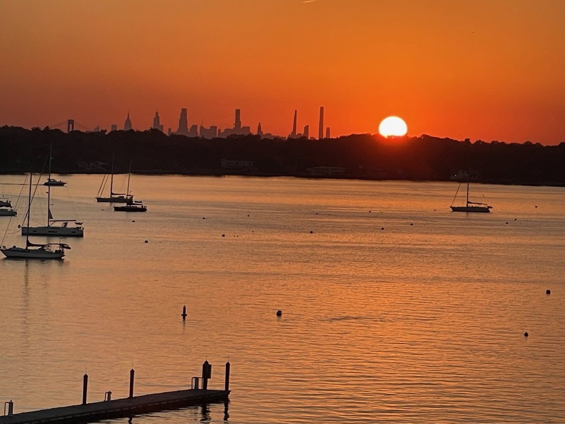 Condo in Port Washington, New York, United States 1 - 15383457
