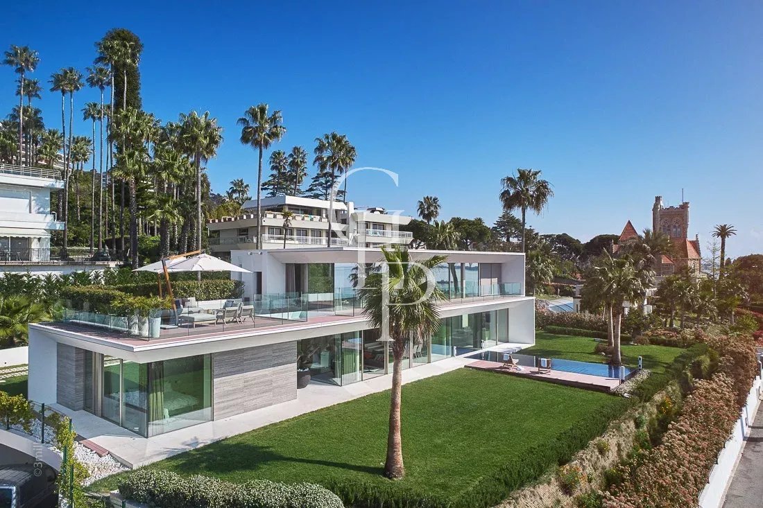 Villa in Cannes, Provence-Alpes-Côte d'Azur, France 3 - 15380844