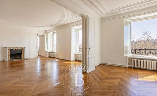 Apartment in Paris, Île-de-France, France 1