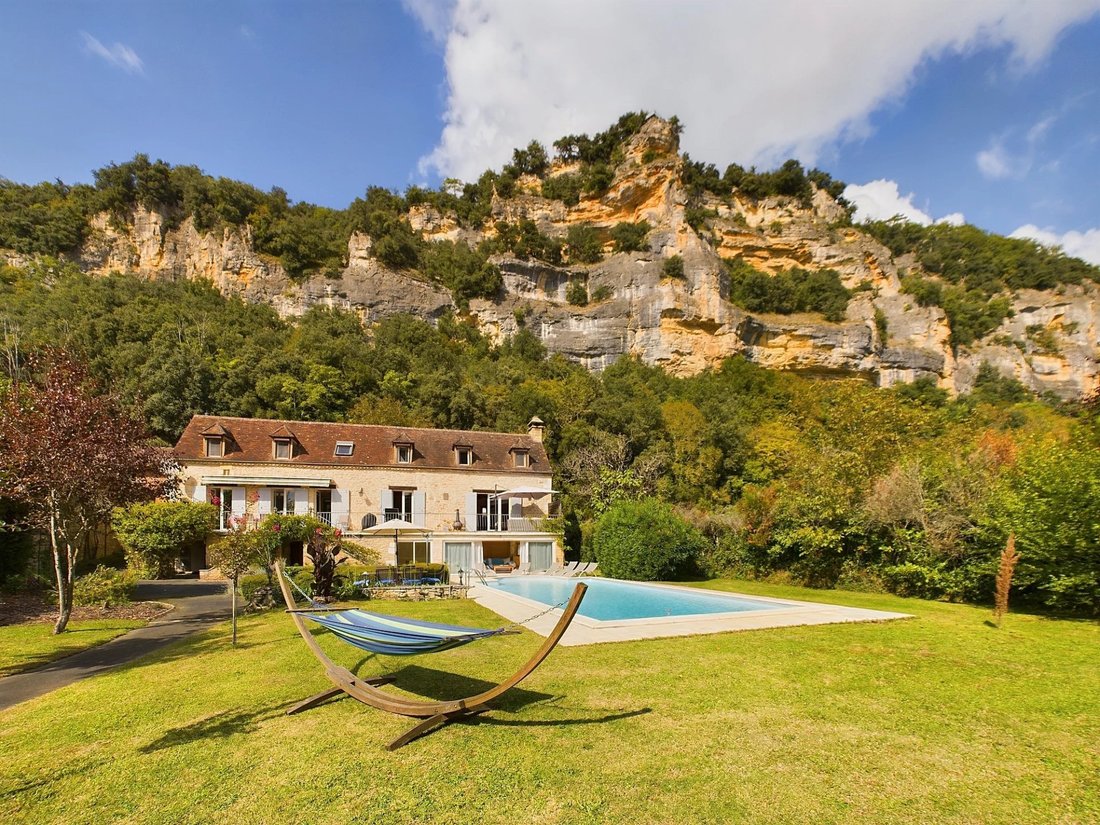 House in La Roque-Gageac, Nouvelle-Aquitaine, France 1 - 15228040