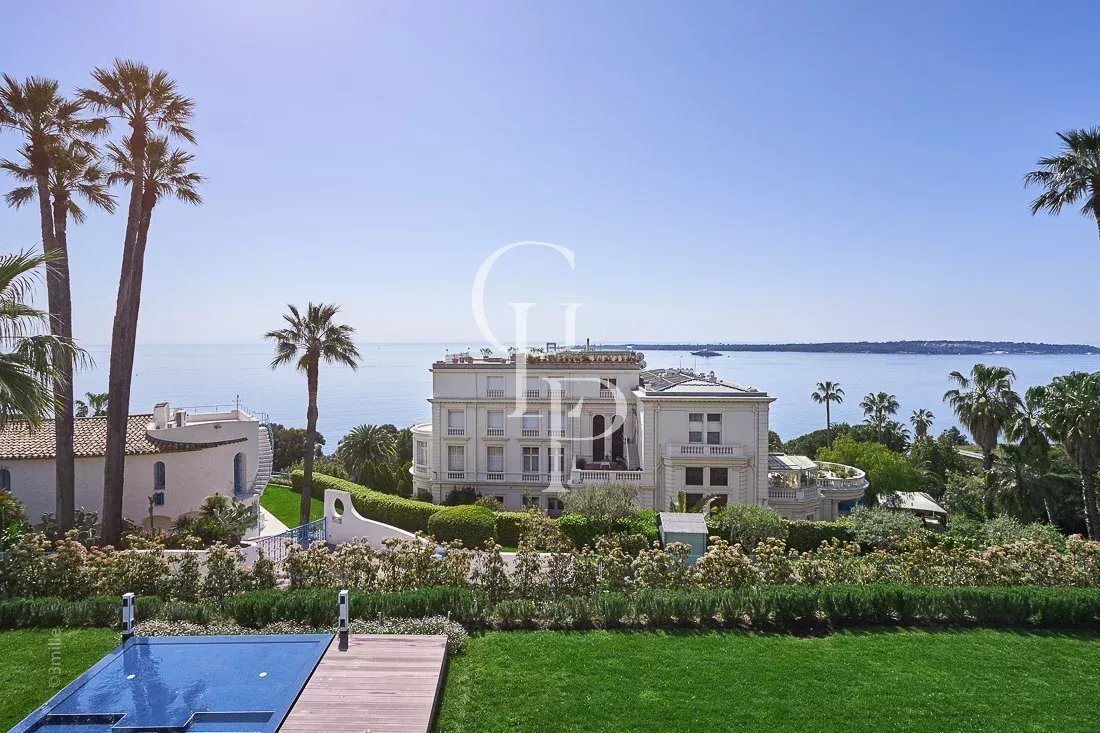 Villa in Cannes, Provence-Alpes-Côte d'Azur, France 5 - 15380844