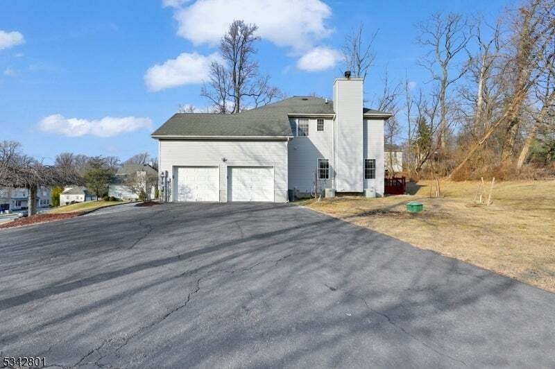 House in Sparta, New Jersey, United States 3 - 15386433