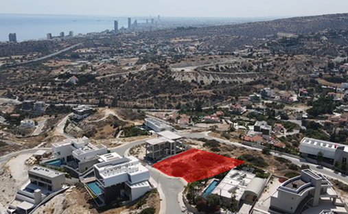 Terreno a Agios Tychon, Distretto di Limassol, Cipro 1