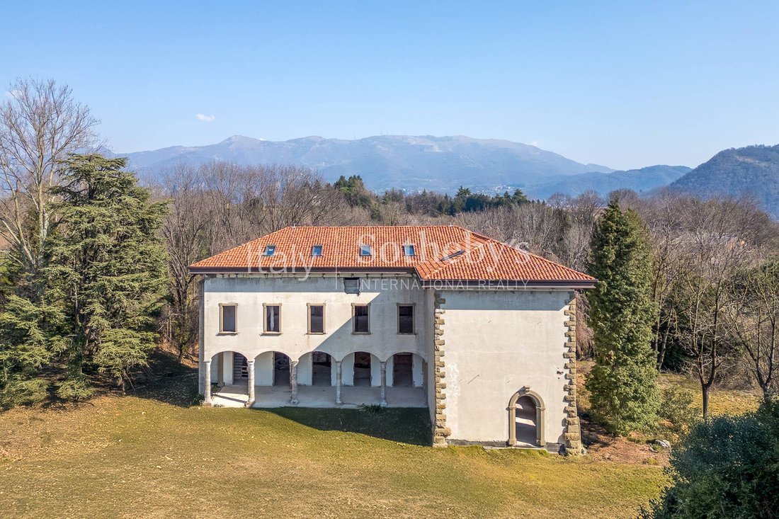 House in Merate, Lombardy, Italy 5 - 15385801