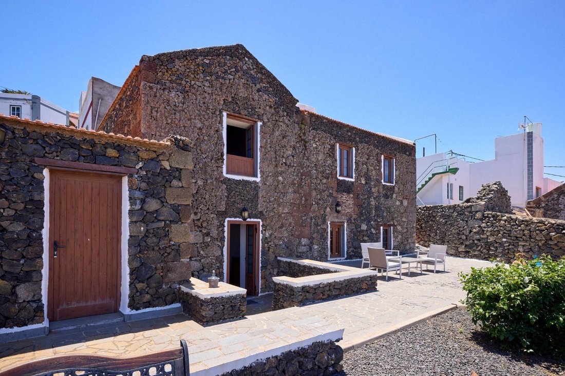 House in Mocanal, Valverde, Canary Islands 2 - 15383501