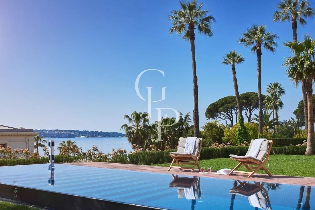 Villa in Cannes, Provence-Alpes-Côte d'Azur, France 4 - 15380844
