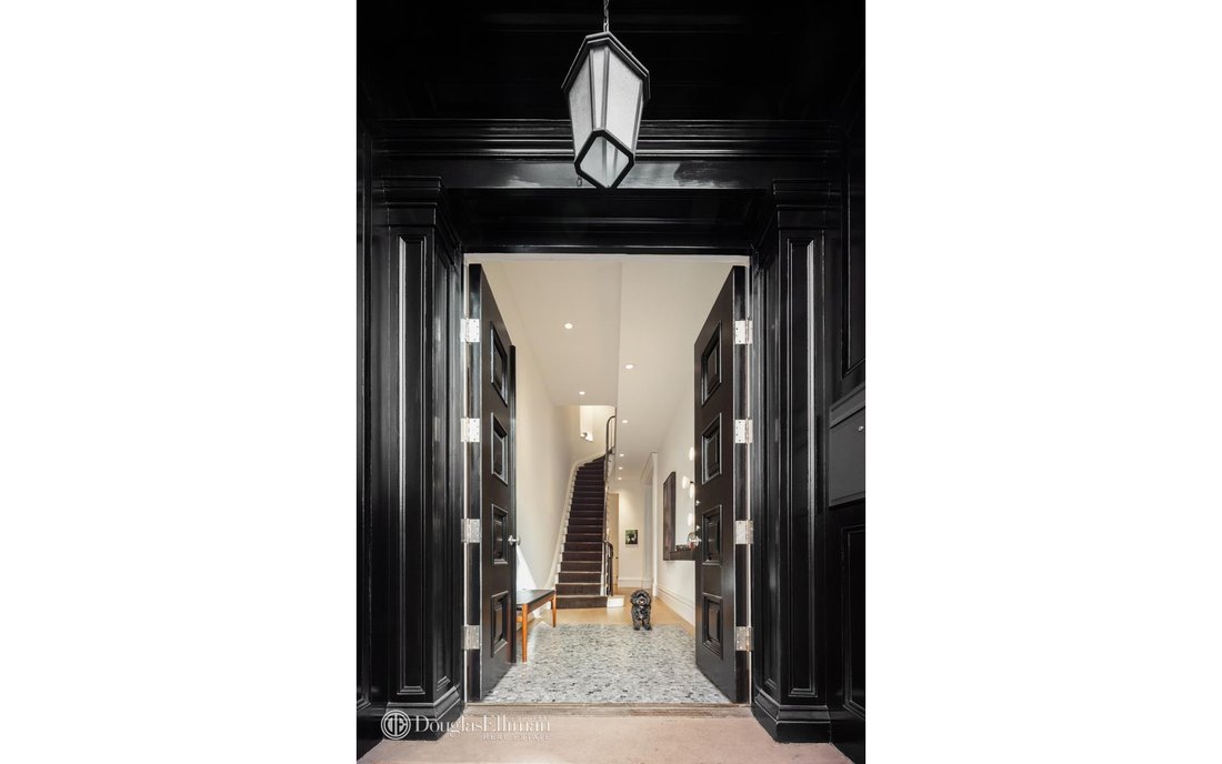 House in New York, New York, United States 2 - 15383205