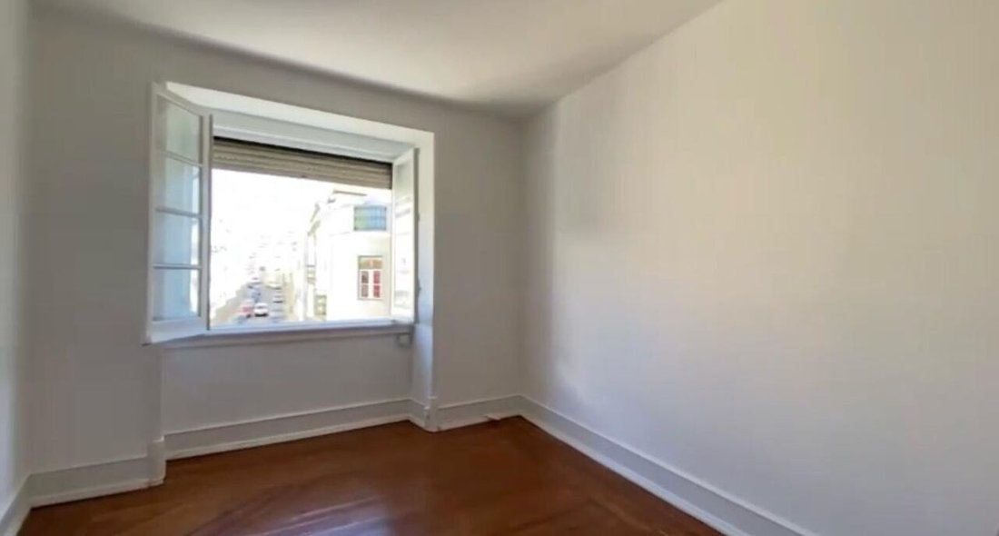 Apartment in Arroios, Lisbon, Portugal 5 - 15385982
