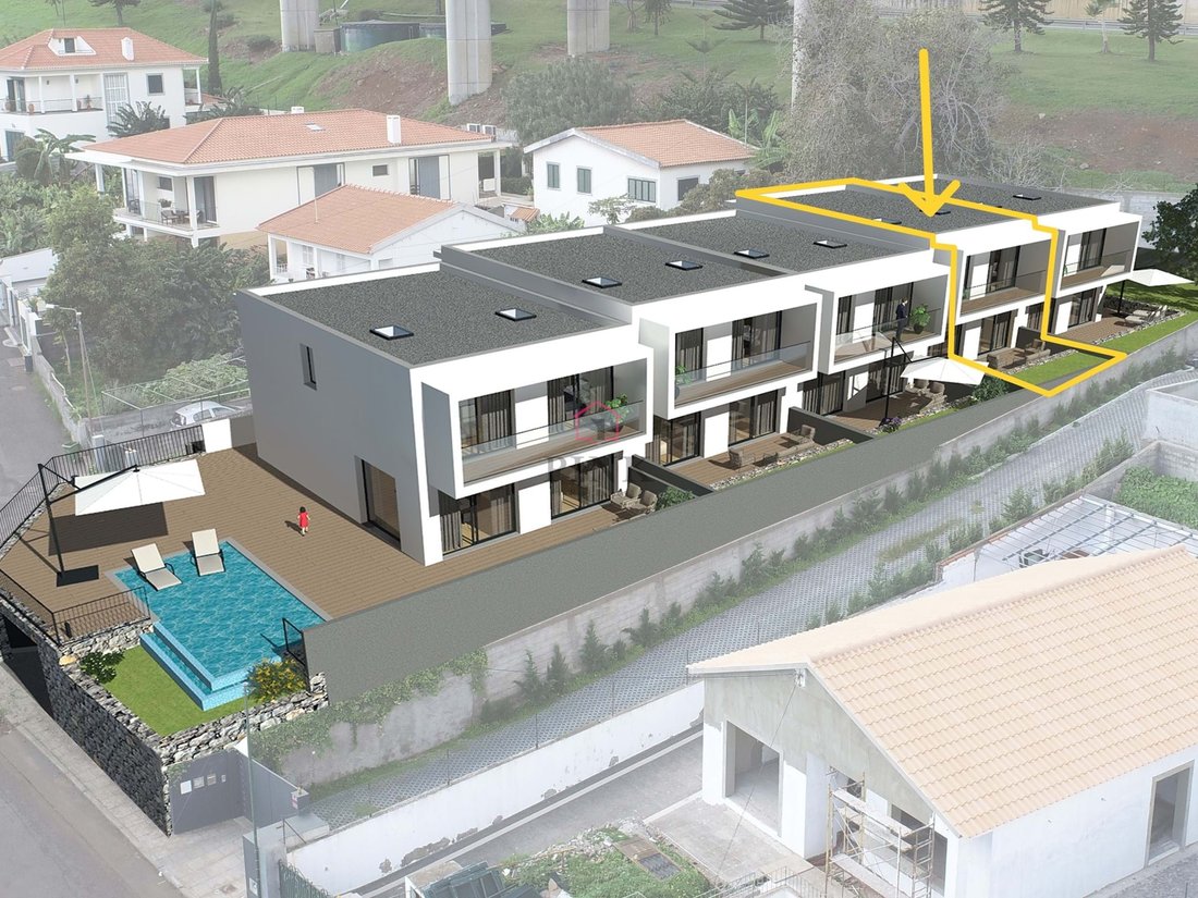 Townhouse in Sao Martinho, Madeira, Portugal 1 - 15382359