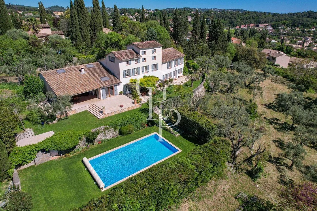 House in Grasse, Provence-Alpes-Côte d'Azur, France 1 - 15380856