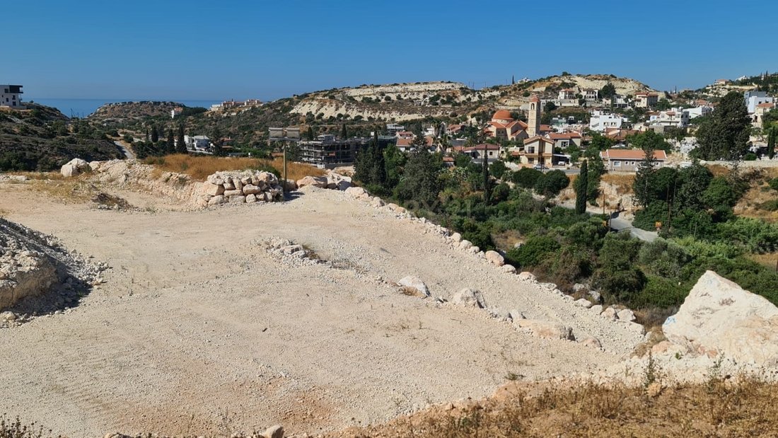 Land in Agios Tychon, Limassol, Cyprus 4 - 15382602