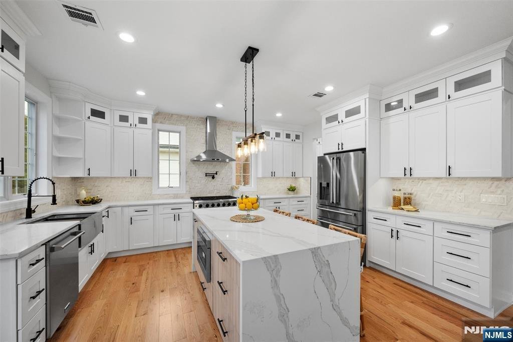 House in Oradell, New Jersey, United States 2 - 15381085