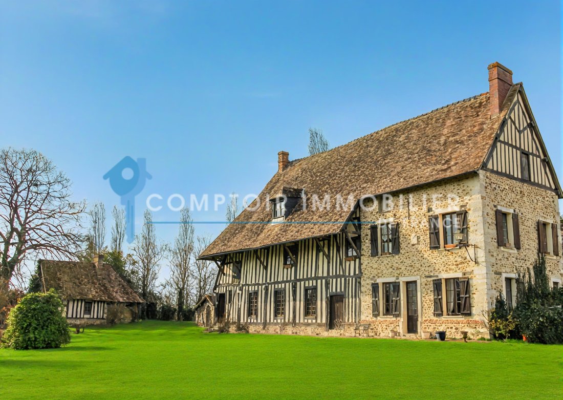 Pacy-sur-Eure, Normandy, France 1 - 15383052