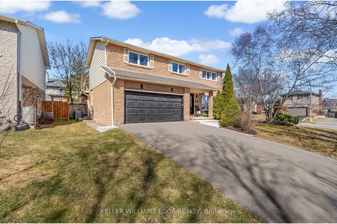 House in Burlington, Ontario, Canada 2 - 15381426