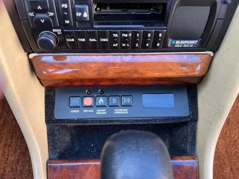 Sedan in Glendale, United States 5 - 15384488