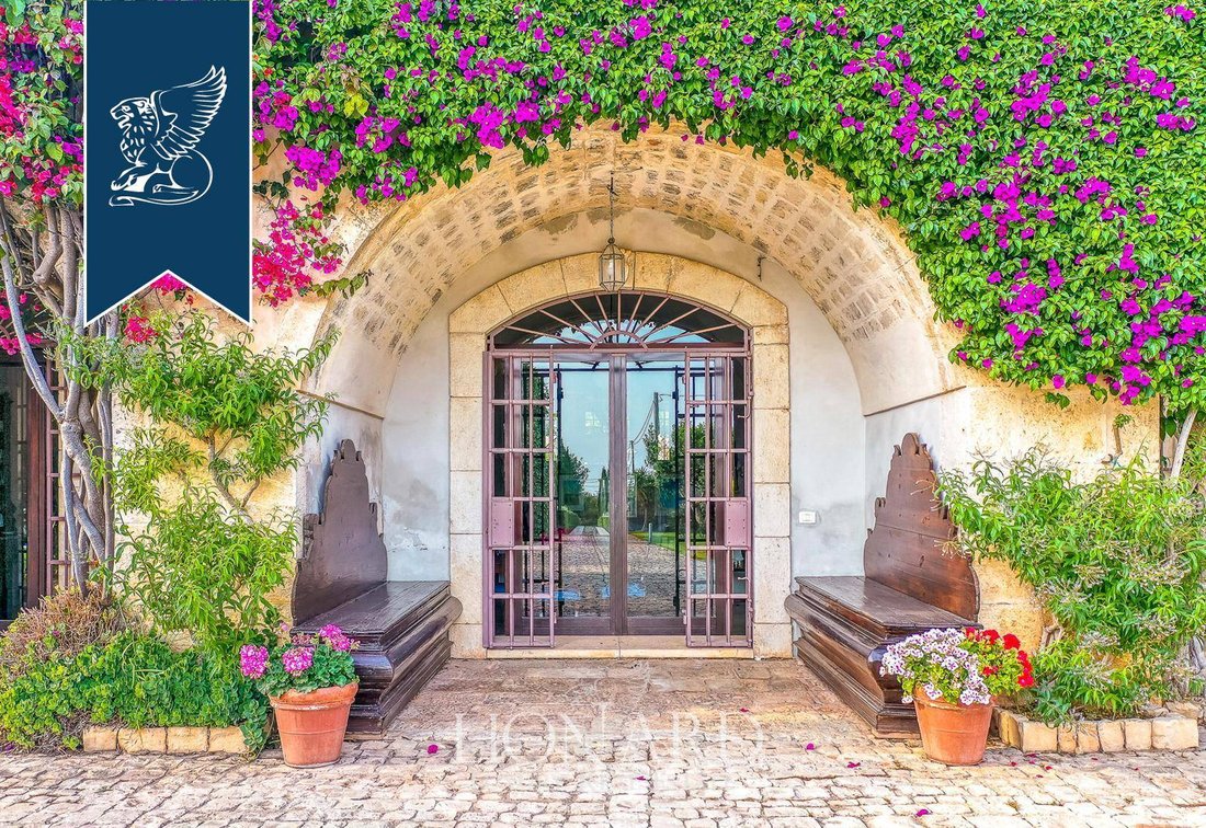 Villa in Modica, Sicily, Italy 3 - 13250683