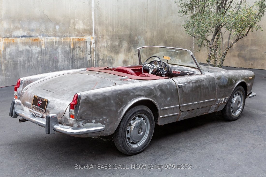 Alfa Romeo 2000 Spider in Los Angeles, CA 5 - 15386512