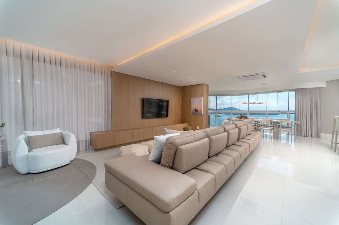 Condo in Barra Sul, State of Santa Catarina, Brazil 2 - 15384916