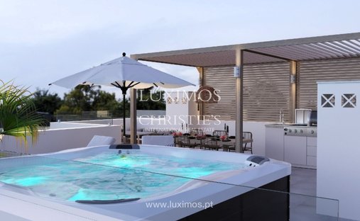 Apartment in Armacao de Pera, Algarve, Portugal 1
