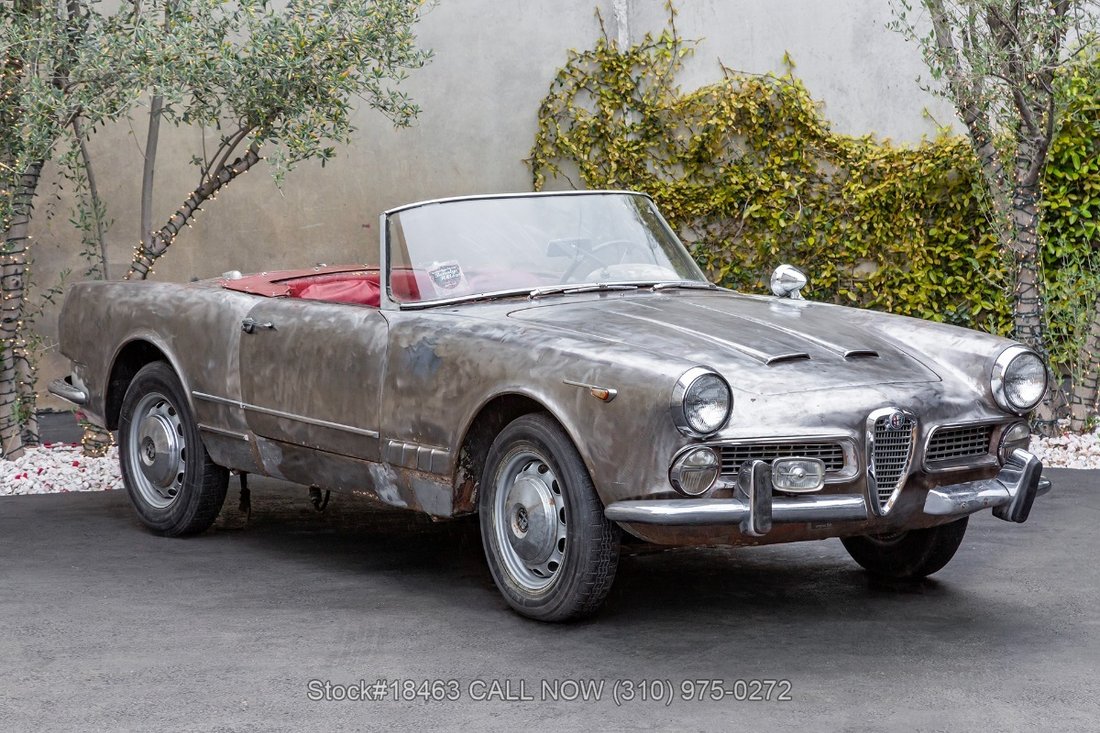 Alfa Romeo 2000 Spider in Los Angeles, CA 1 - 15386512