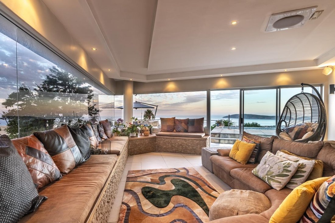 House in Plettenberg Bay, Western Cape, South Africa 4 - 15386986