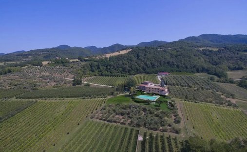 Estate in Vicchio, Tuscany, Italy 1